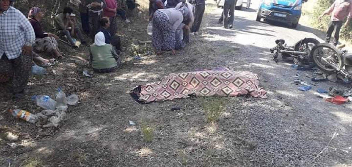 Uşakta kaza: 2 ölü 1 yaralı