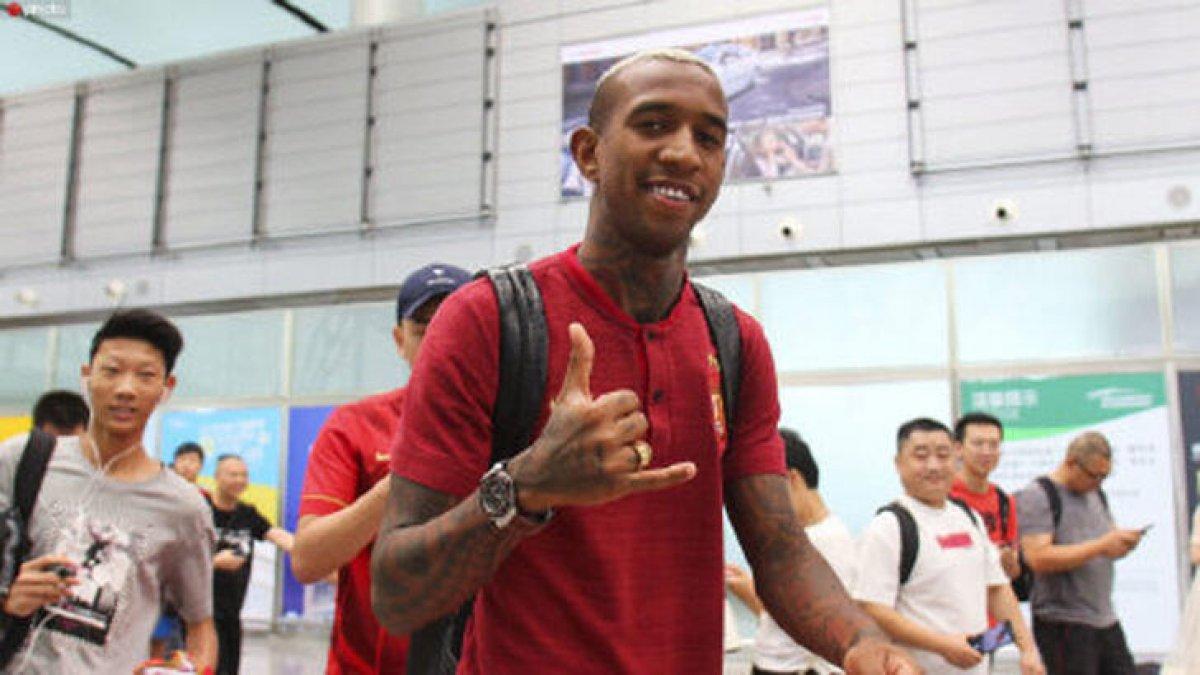 Talisca, Çin’e ayak bastı