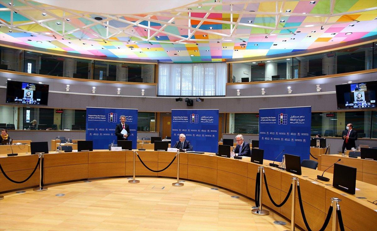 Çavuşoğlu: Sığınmacılara mali yardım daha hızlı olmalı