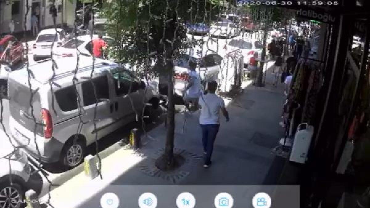 Güngören'de esnaf, kapkaççıları kovaladı