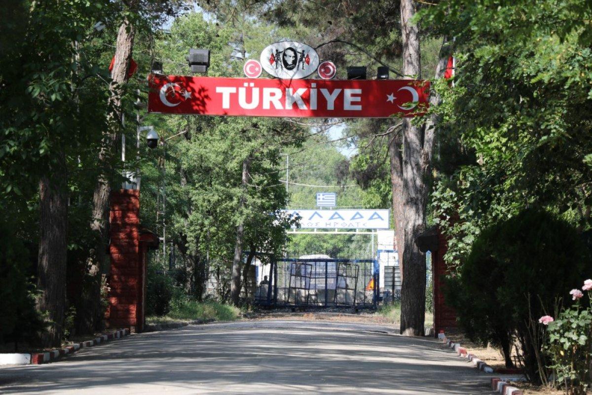 Yunanistan sınır kapılarını açamadı