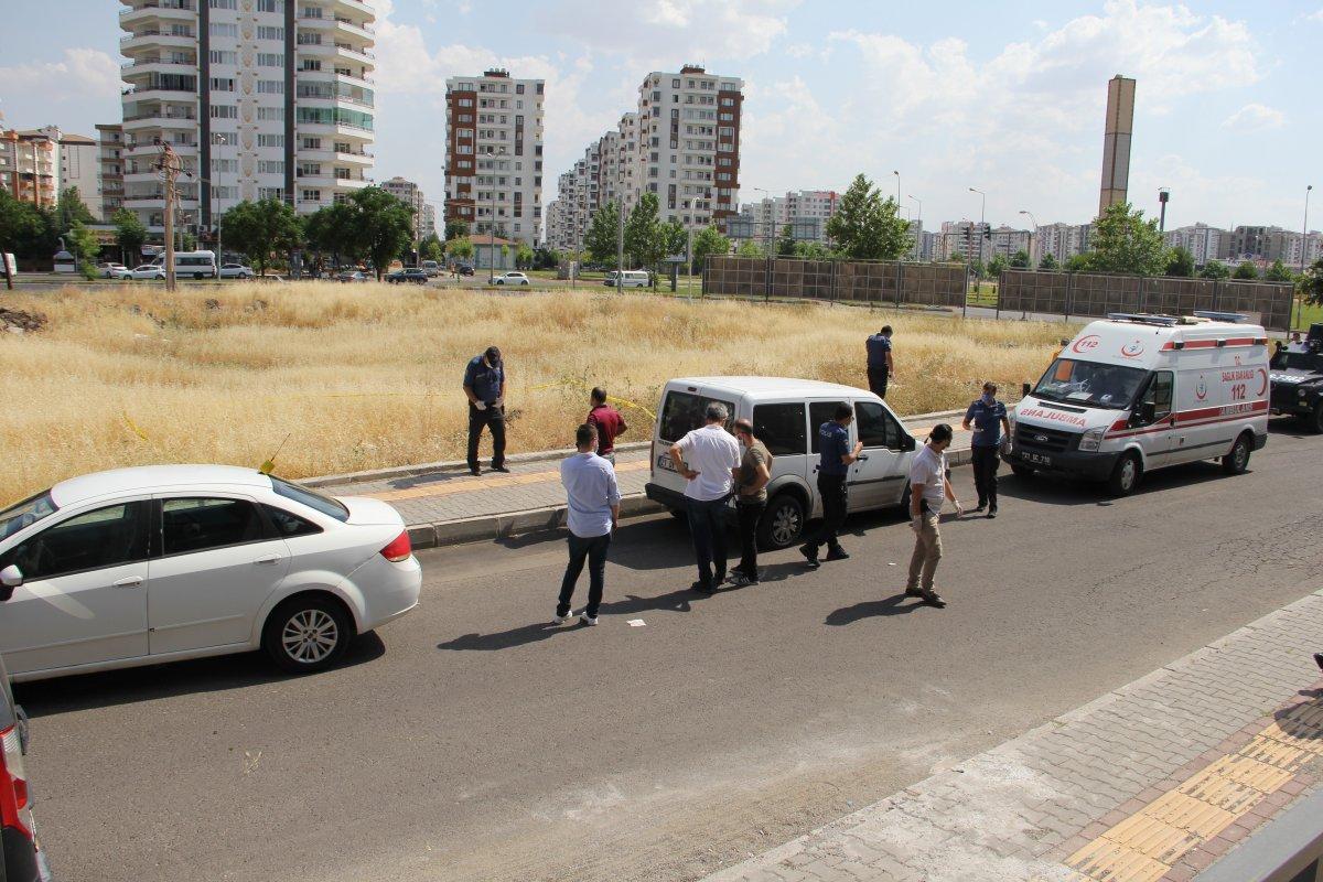 Diyarbakır’da kayıp adamın cesedi boş arsada çıktı