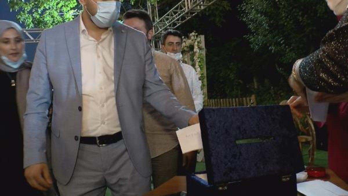 Beykoz'da koronavirüs gölgesinde yasaksız düğün