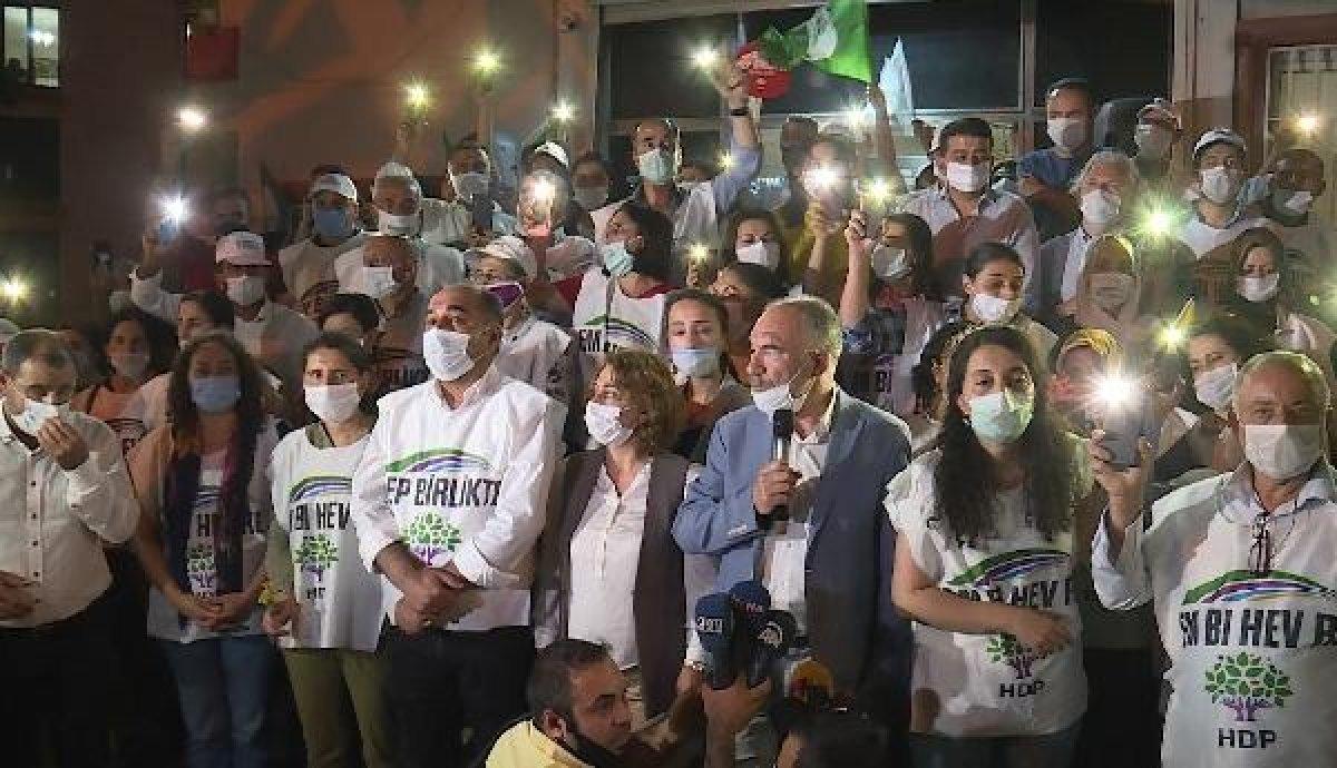 Yürüyüşe katılan HDP’li vekillerde koronavirüs çıktı