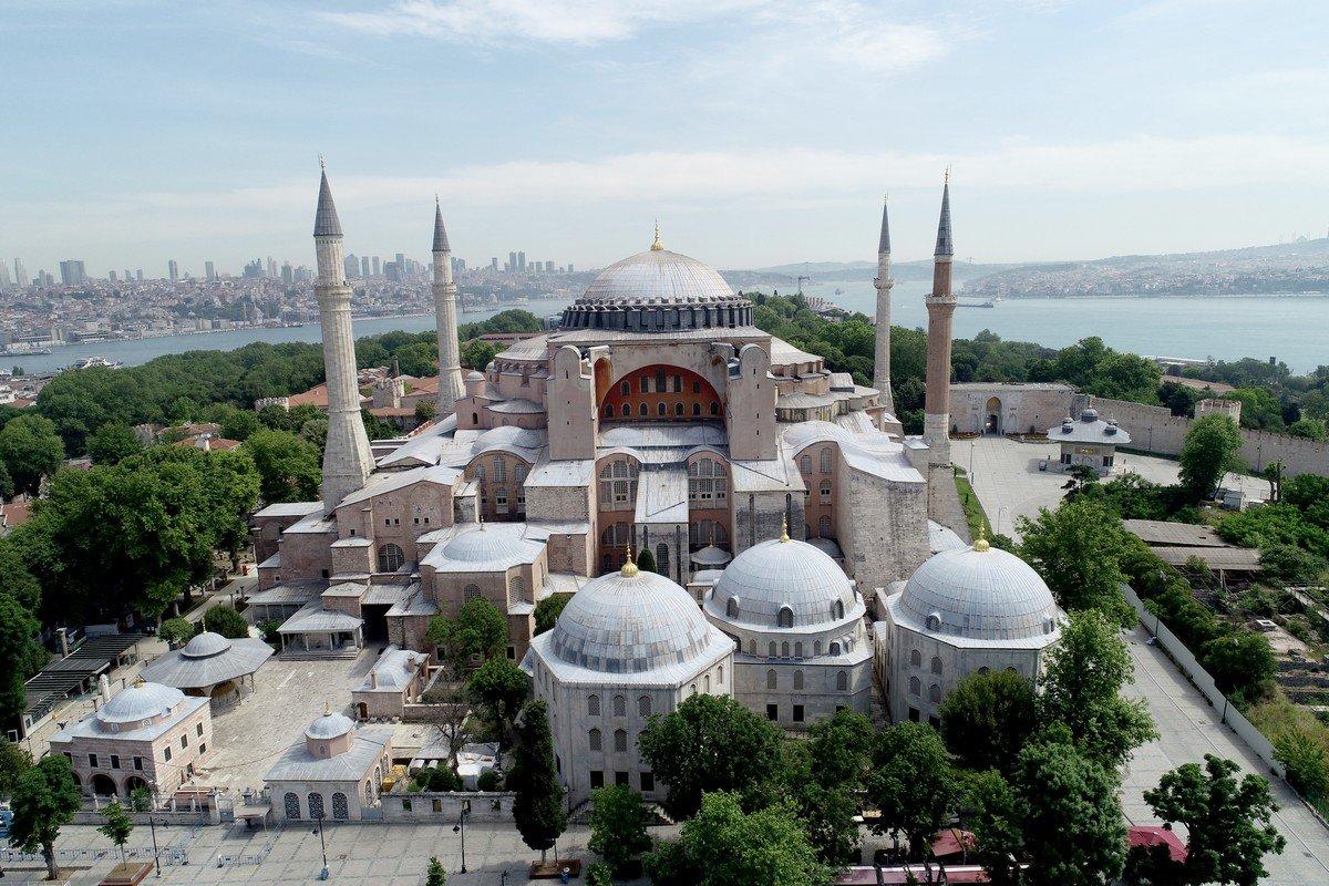 Türk ve yabancı akademisyenlerden Ayasofya için mektup