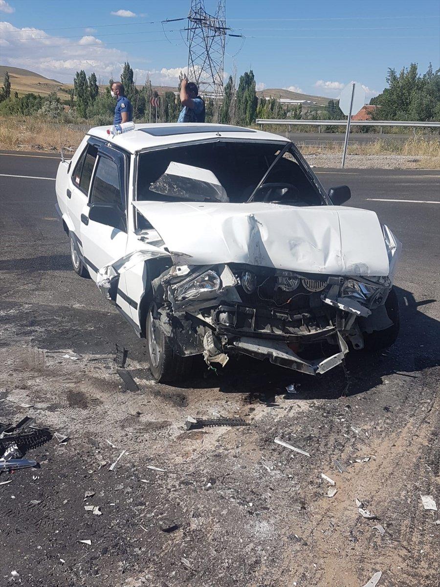 Kayseri'de trafik kazası: 7 yaralı
