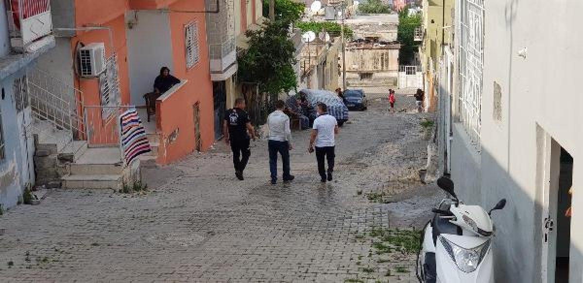 Hatay'da engelli numarası yapan dilenci yakalandı