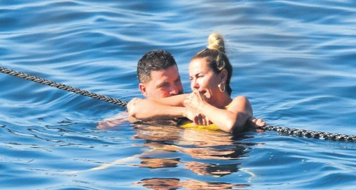 Ece Erken ile Şafak Mahmutyazıcıoğlu aşk tatilinde