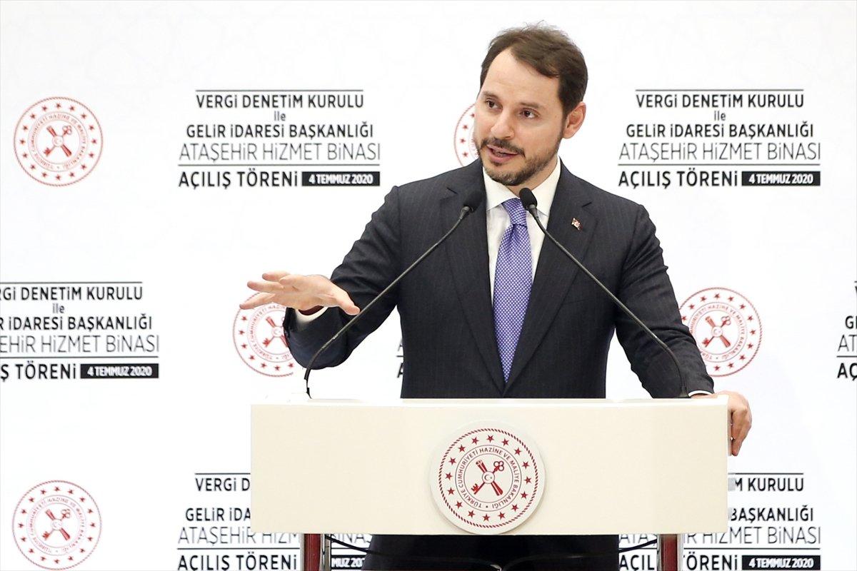 Bakan Albayrak: Normalleşmede pozitif ayrışan ülke olduk