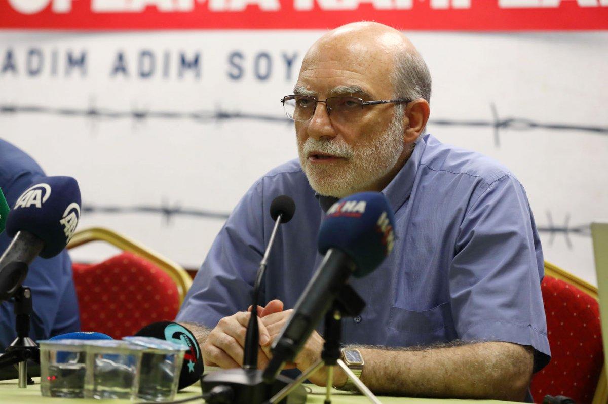 Doğu Türkistan’da ‘Adım Adım Soykırım’