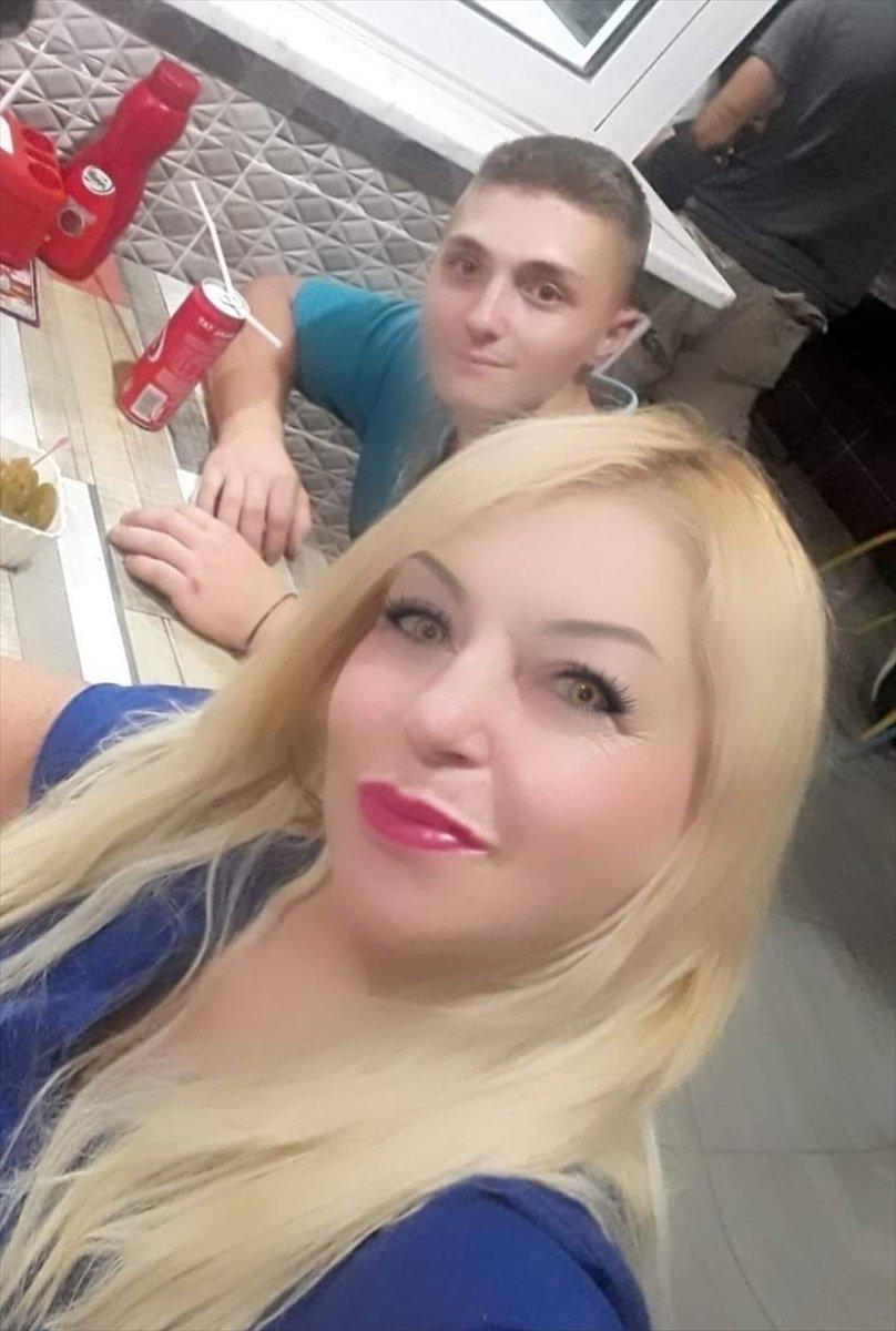 Manisa’da kedi tartışması yüzünden annesini öldürdü