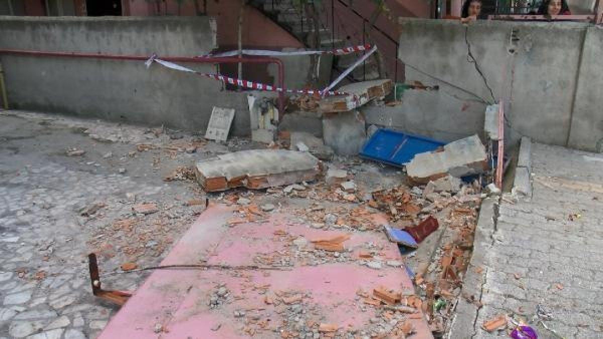 Küçükçekmece'de çaldığı araç ile 10 araca çarptı