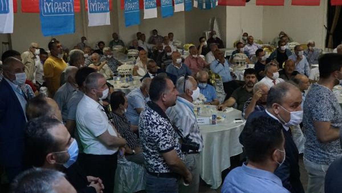 Kırıkkale'de İYİ Parti'den sosyal mesafesiz kongre