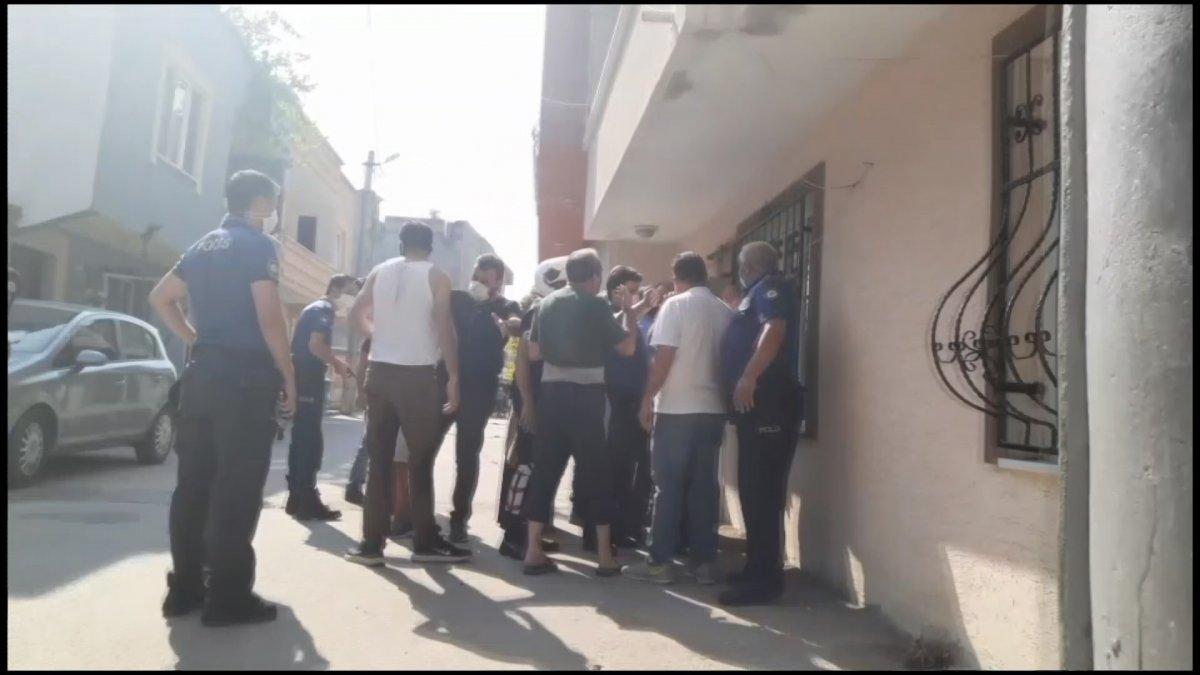 Bursa'da, iki aile arasında çöp kavgası: 3 yaralı