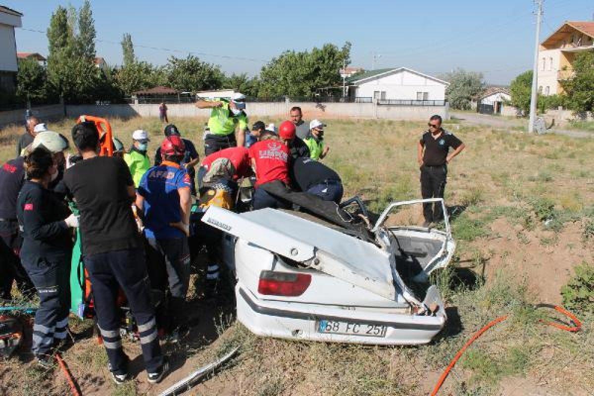 Aksaray'da kız isteme dönüşü kaza: 1 ölü, 4 yaralı