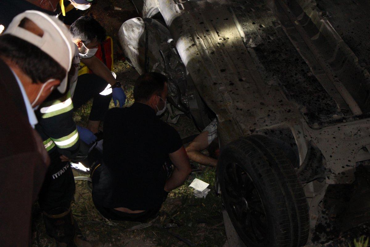 Eskişehir'de trafik kazası meydana geldi: 1 ölü 5 yaralı