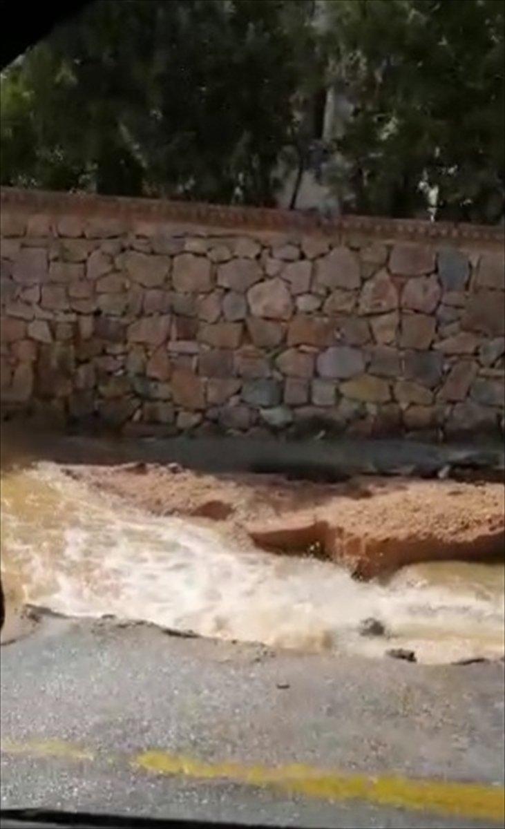 Bodrum'da içme suyu isale hattında patlama