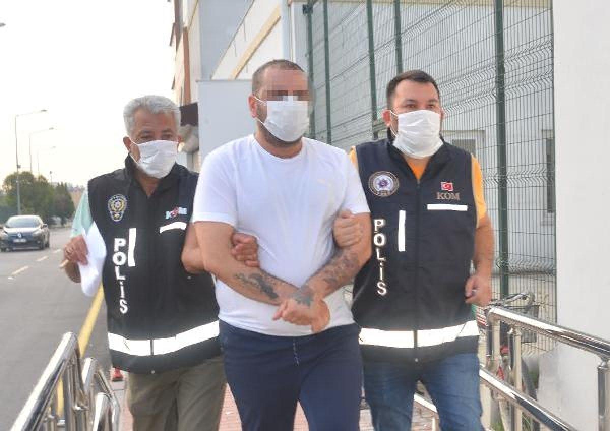 Adana'da tefecilere şafak vakti operasyonu: 22 gözaltı
