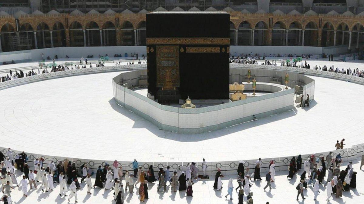 Hacca gitmekten vazgeçenlerin ücretleri geri ödenecek