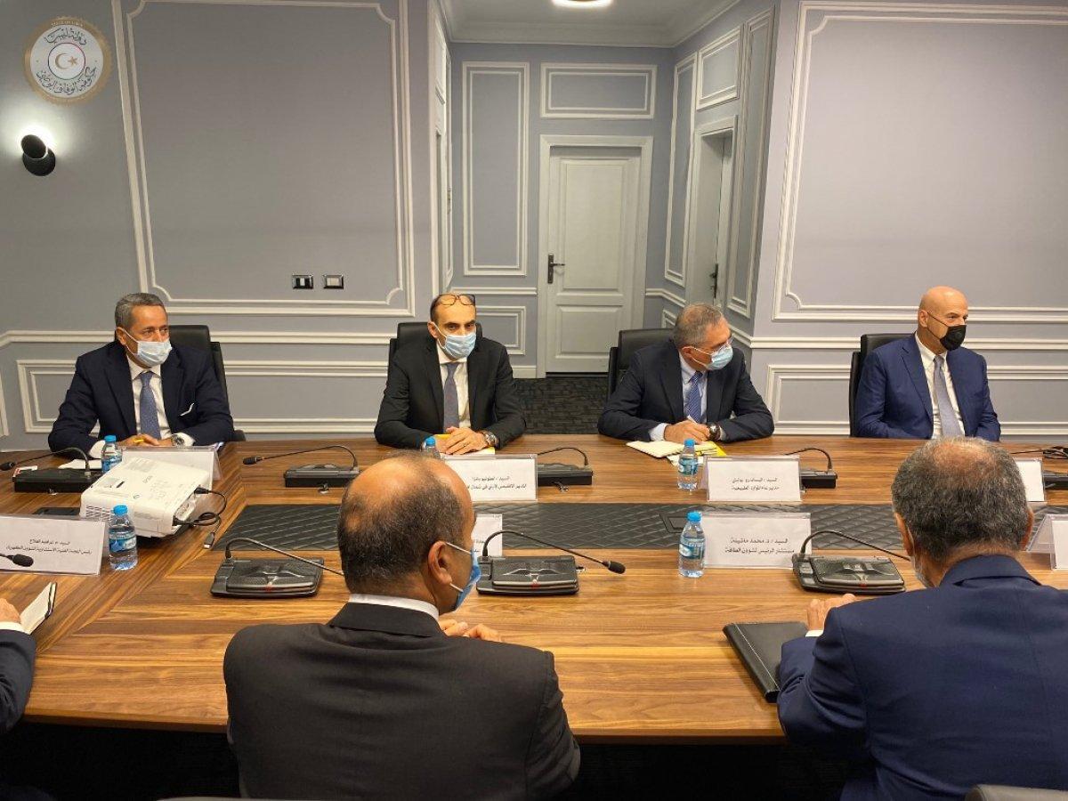 İtalyan petrol şirketi, Libya Başbakanı Serrac'la görüştü