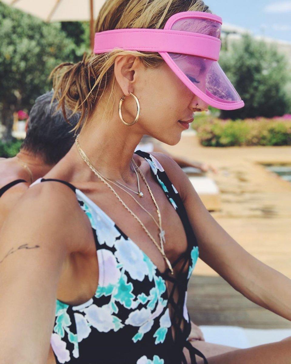 Çağla Şıkel, Bodrum'da