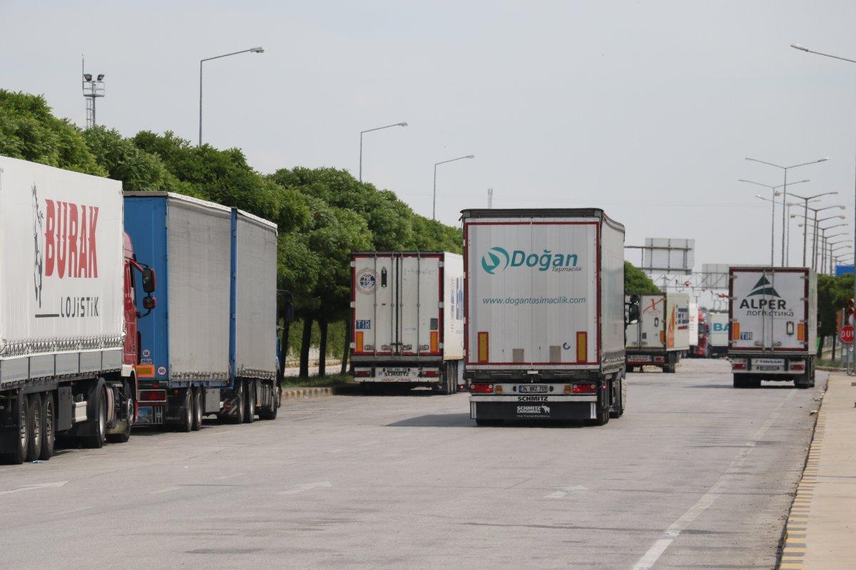 Sınır kapılarına tırlar için randevulu sistem geliyor