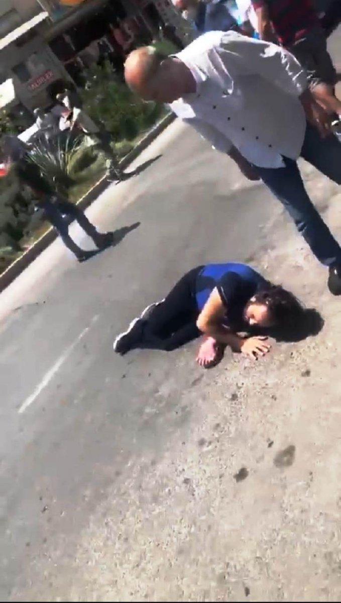 Antalya'da 2 polisin yaralandığı anlar kamerada