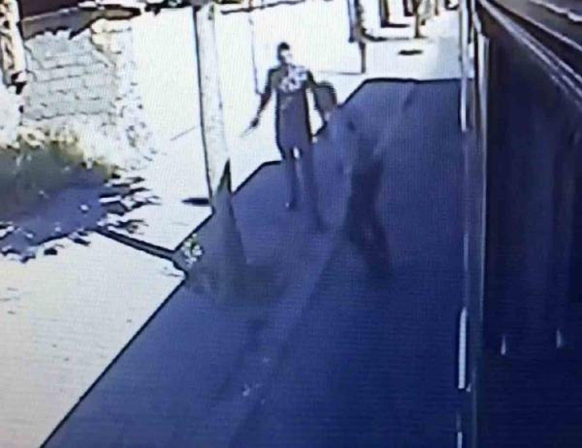 Konya'da güvenlik görevlisi bindiği otobüste bıçaklandı