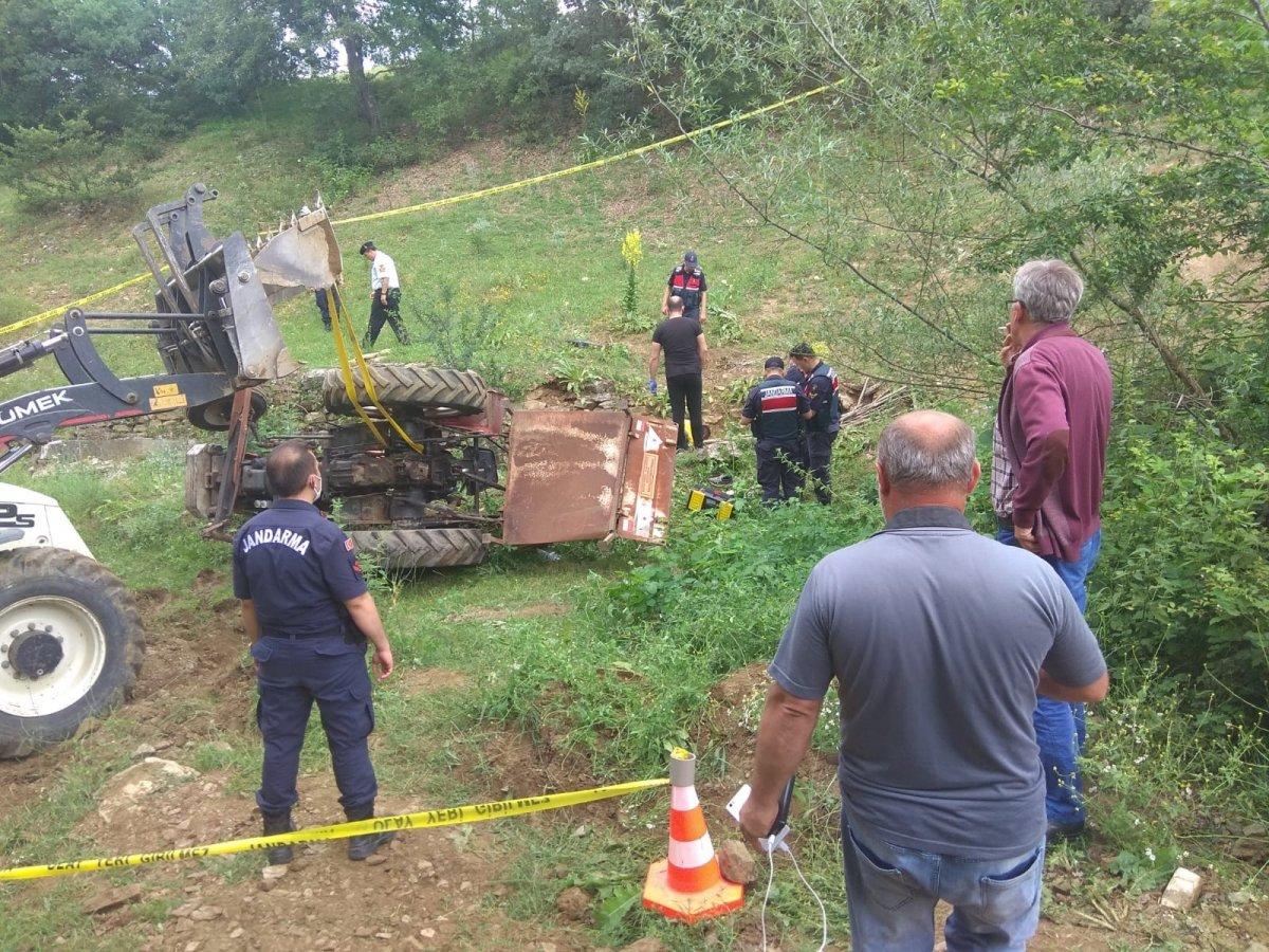 Bilecik'te 5 gün önce aldığı traktörle kaza yapıp, öldü