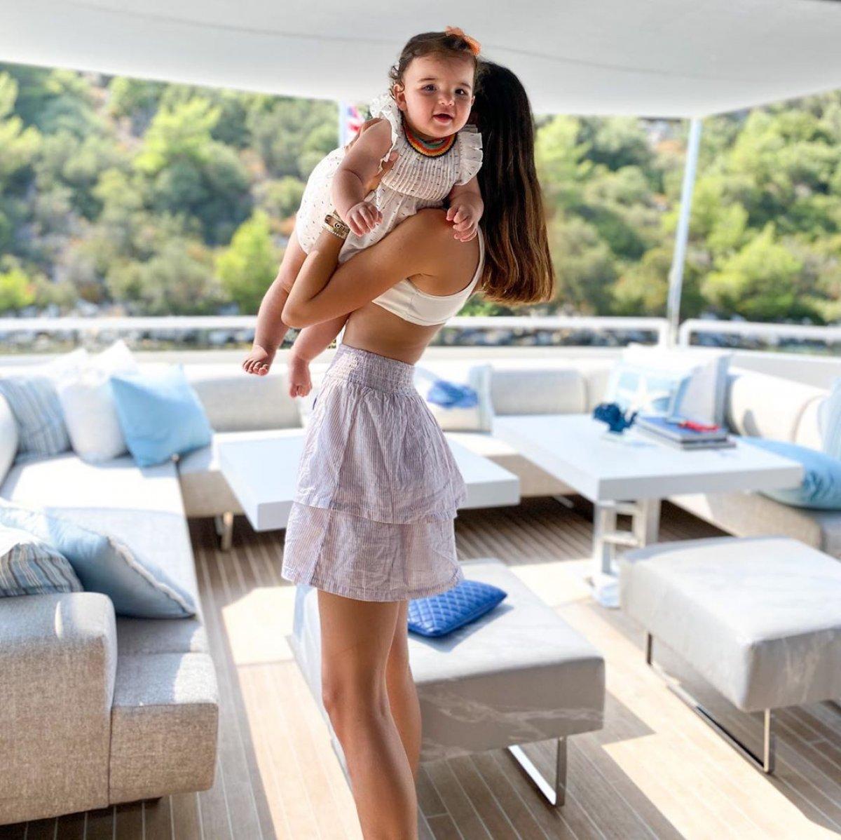 Berkay, tatile çıktı