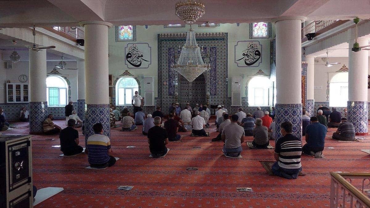 Kamet getiren müezzin kalp krizi geçirerek vefat etti