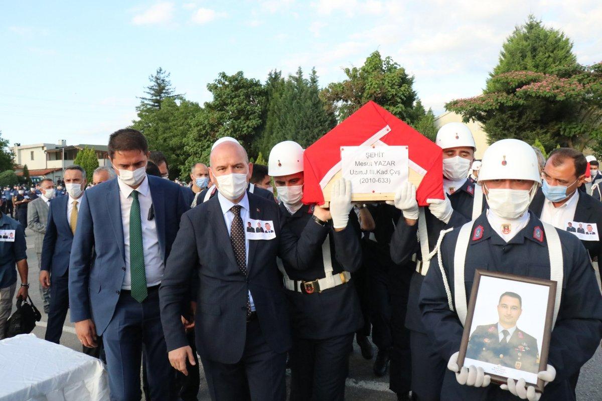 Şehit askerlerin cenazeleri memleketlerine uğurlandı