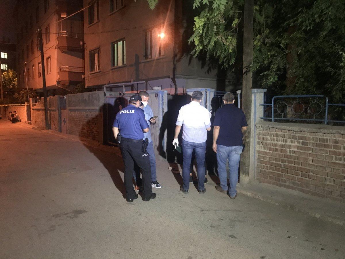 Konya'da bir kişi sevgilisini öldürüp intihar etti