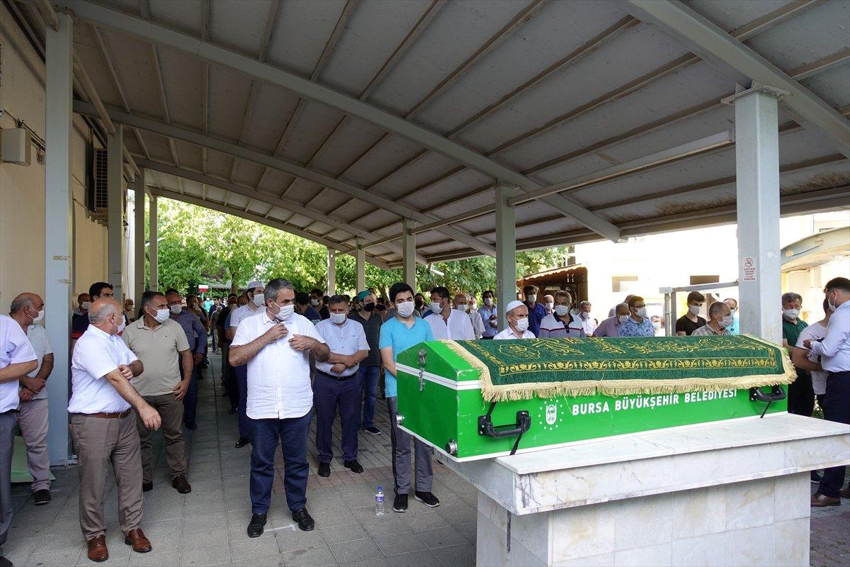 Kamet getiren müezzin kalp krizi geçirerek vefat etti