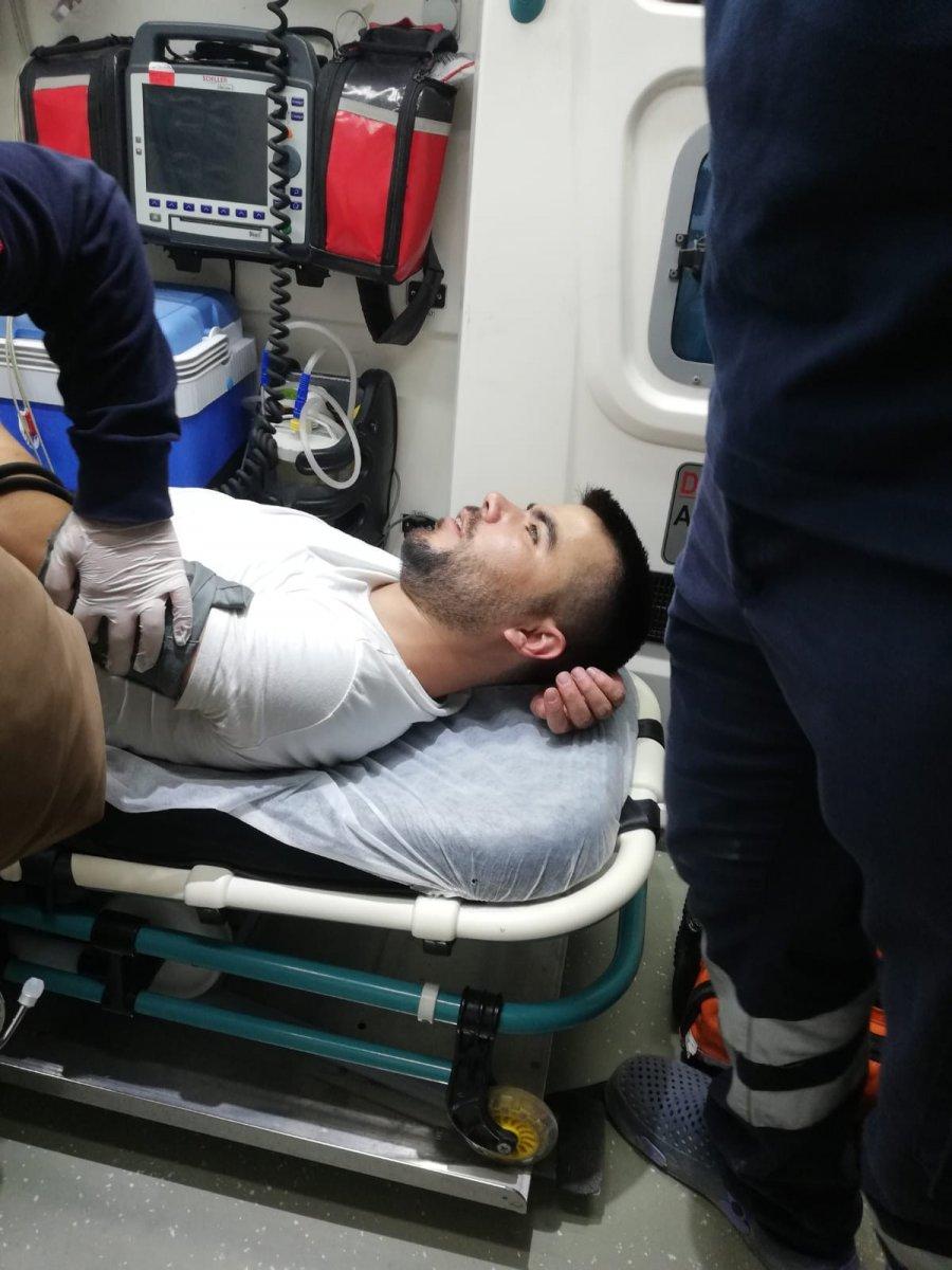 Mardin'de fotoğraf çekmek isterken çukura düştü