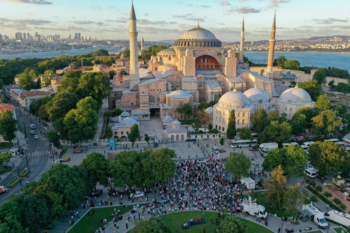Ayasofya'da ilk namaz 24 Temmuz'da