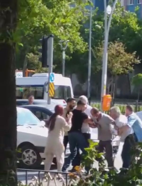 Sultangazi'de trafikte yaşanan kavgalar