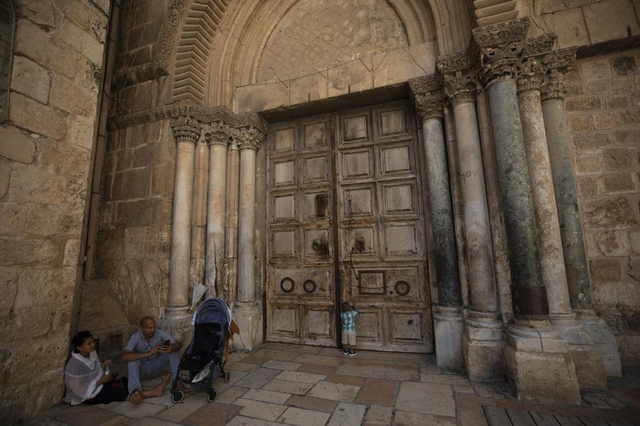 Kudüs'teki bir kilise yeniden ibadete kapatıldı