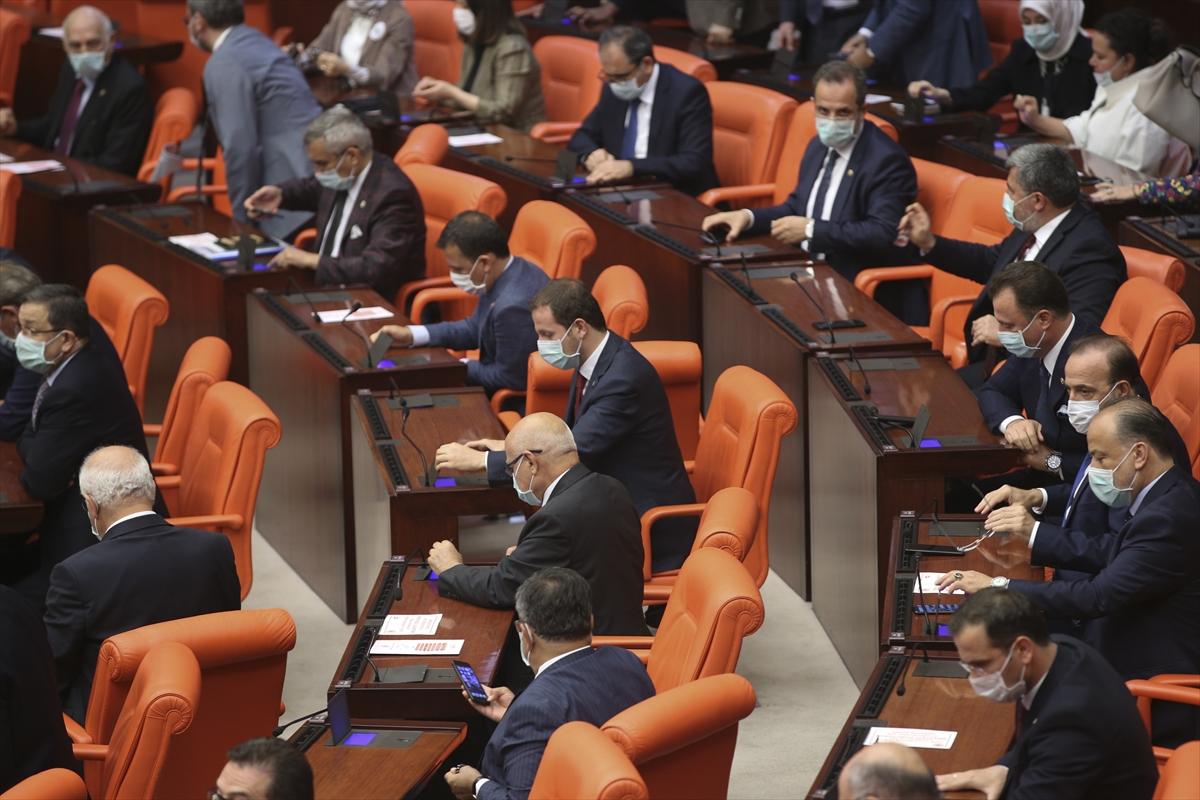 Çoklu baro düzenlemesine ilişkin teklif TBMM'de yasalaştı