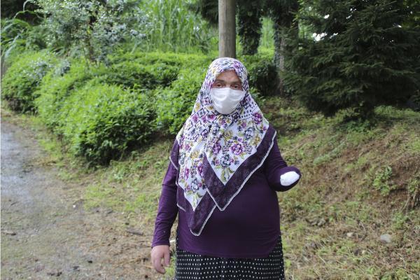 Trabzon'da 3 köpeğin saldırısına uğradı, kolunu kaybetti