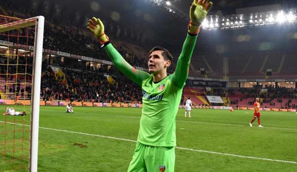 Sumudica: G.Saray ve Beşiktaş, Lung'u istiyor