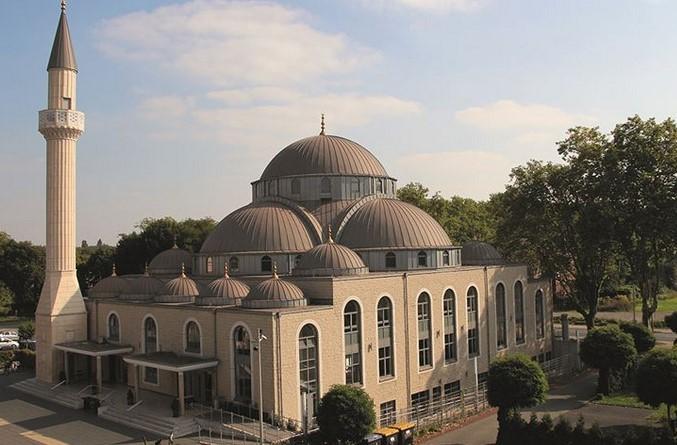 Türkiye, farklı inançlara hoşgörüde Batı'nın 5 kat önünde