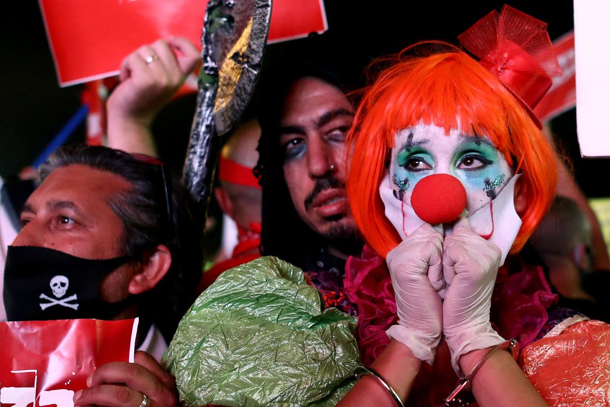 Binlerce İsrailli, Netanyahu hükümetini protesto etti