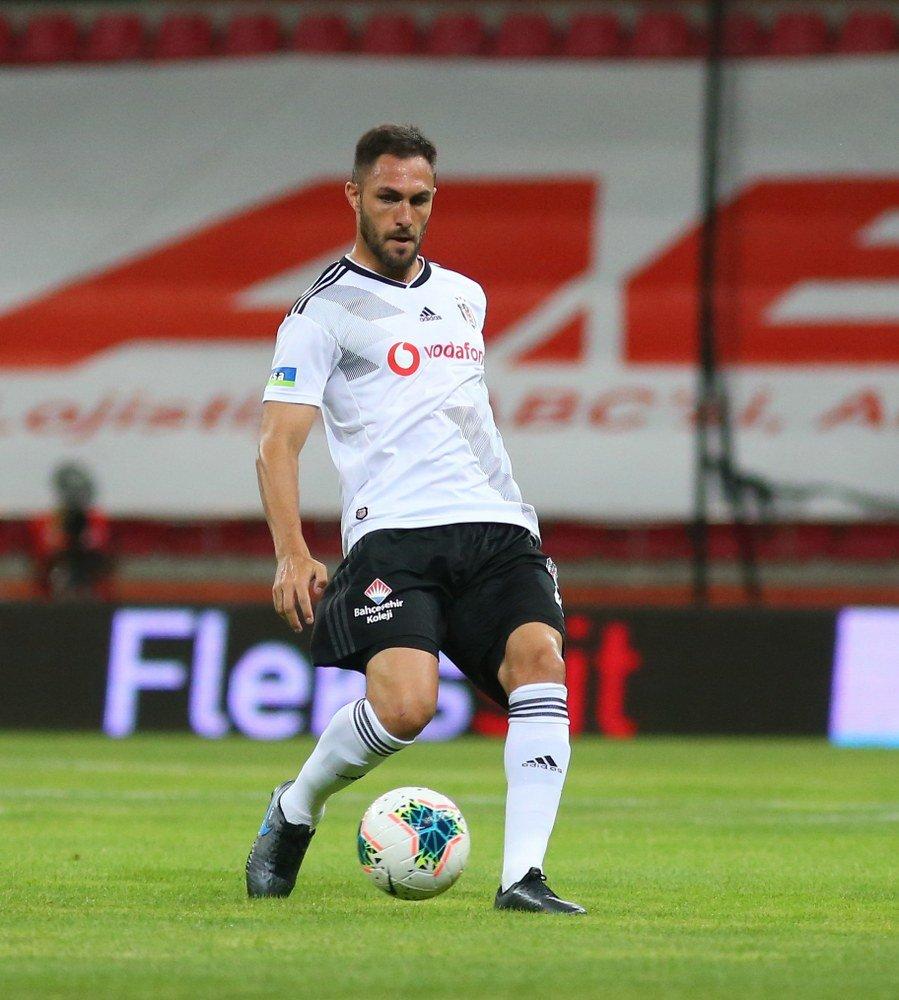 Aylardır maaş alamayan Ruiz serbest kalabilir