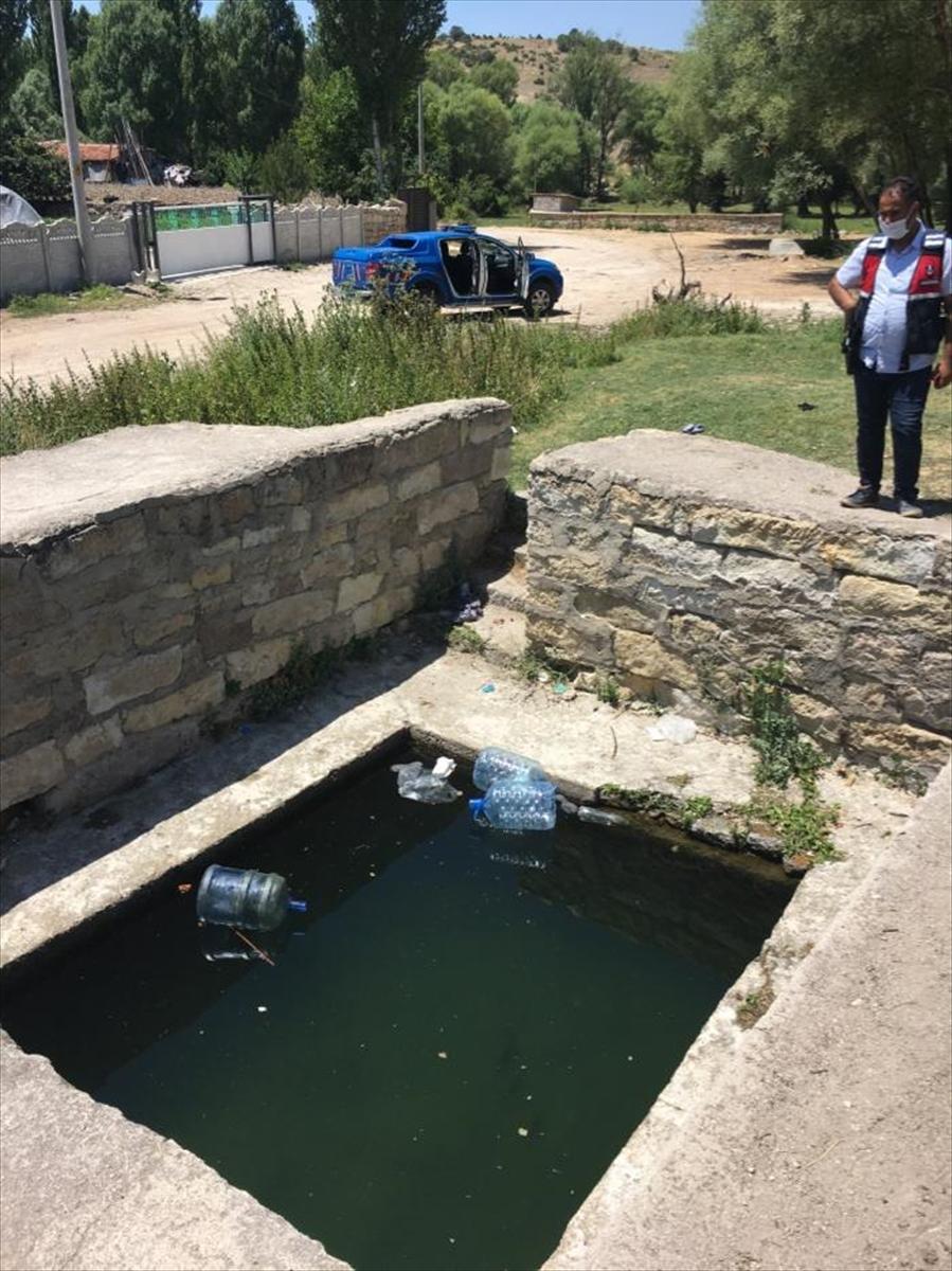 Afyonkarahisar'da açık su kuyusuna giren 2 çocuk boğuldu