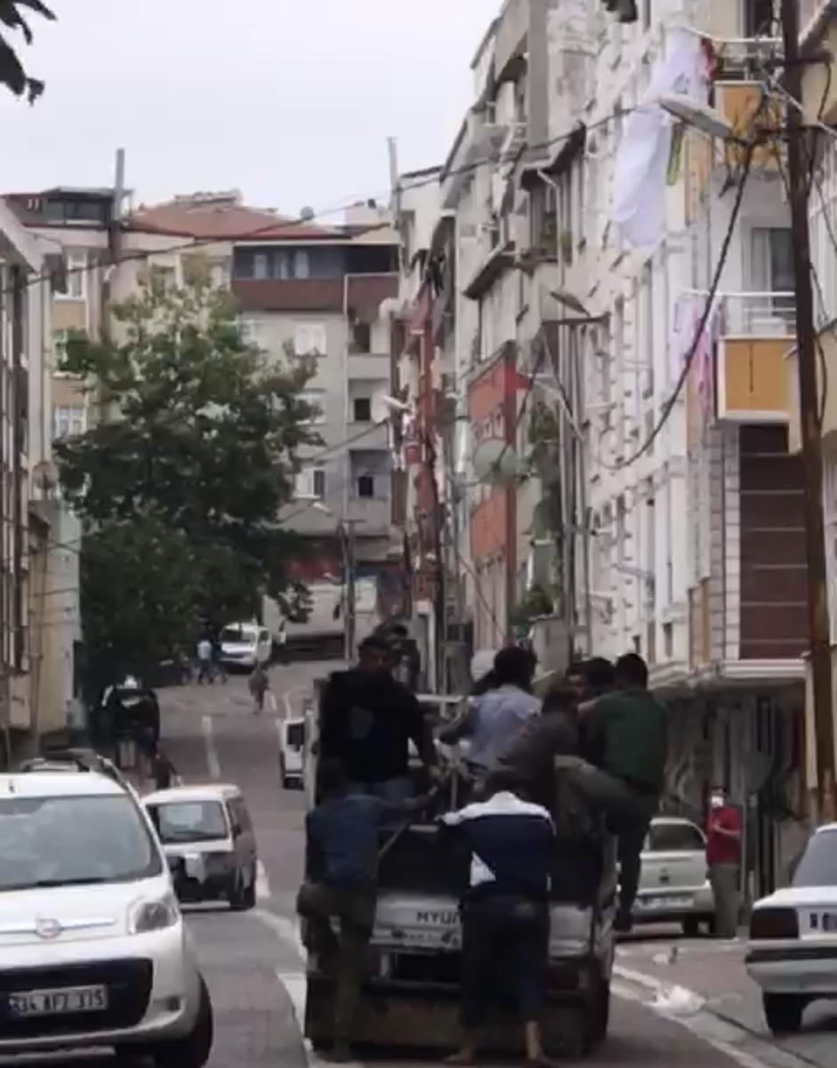 Esenyurt’ta dehşet anları kamerada