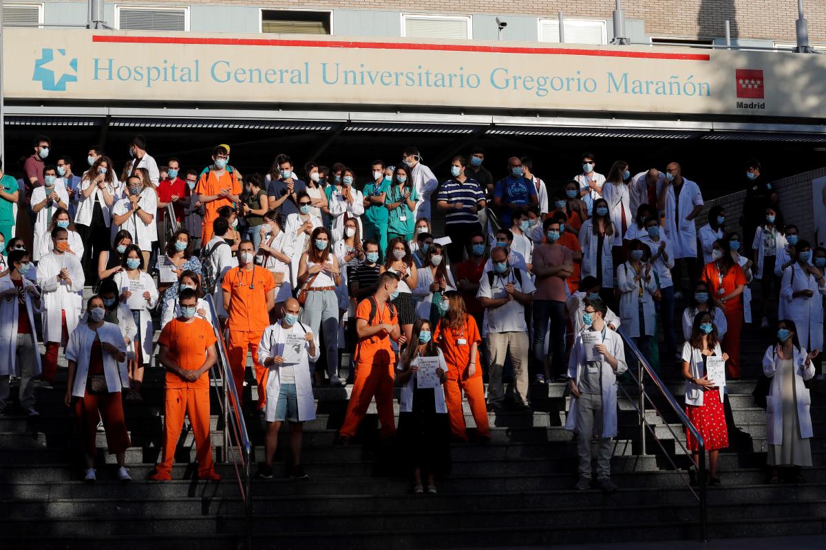 İspanya'da sağlık çalışanlarından protesto