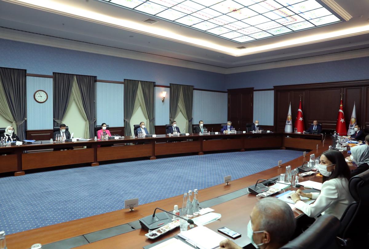 Erdoğan, erken seçim tartışmasına noktayı koydu