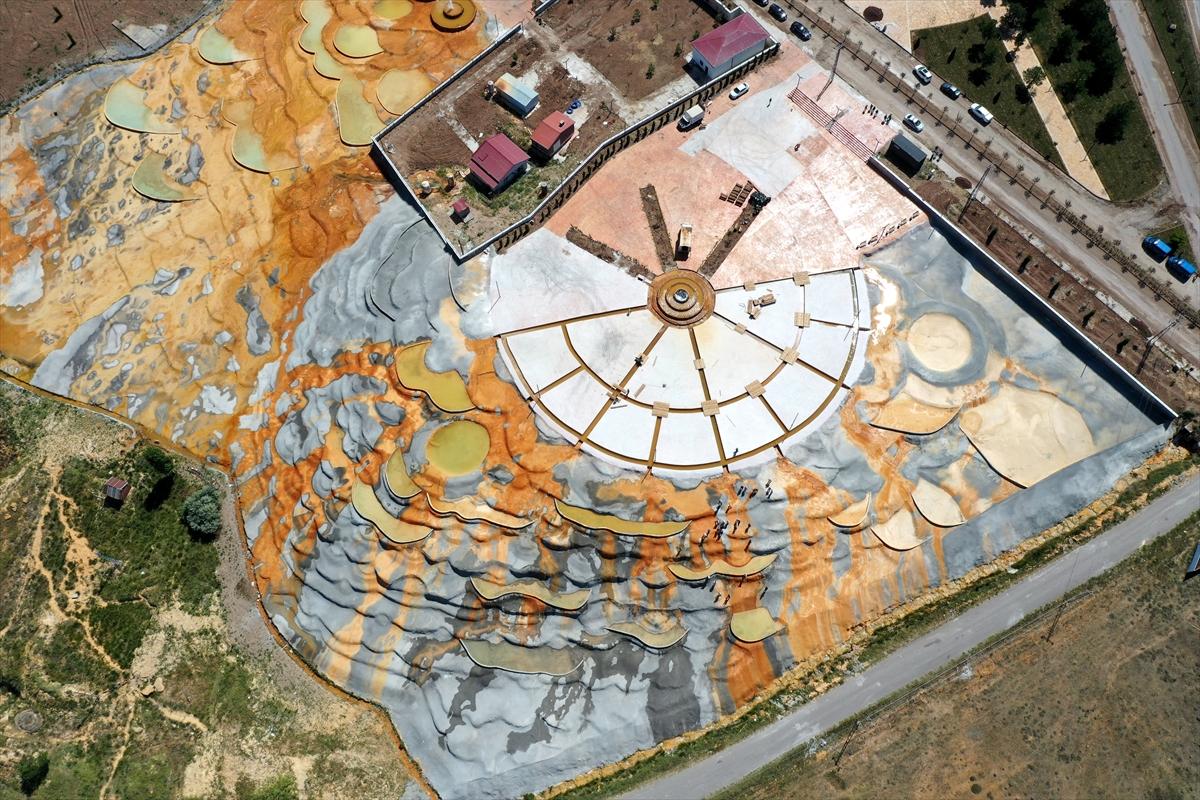 Altınkale, Pamukkale'ye benzerliğiyle dikkat çekiyor