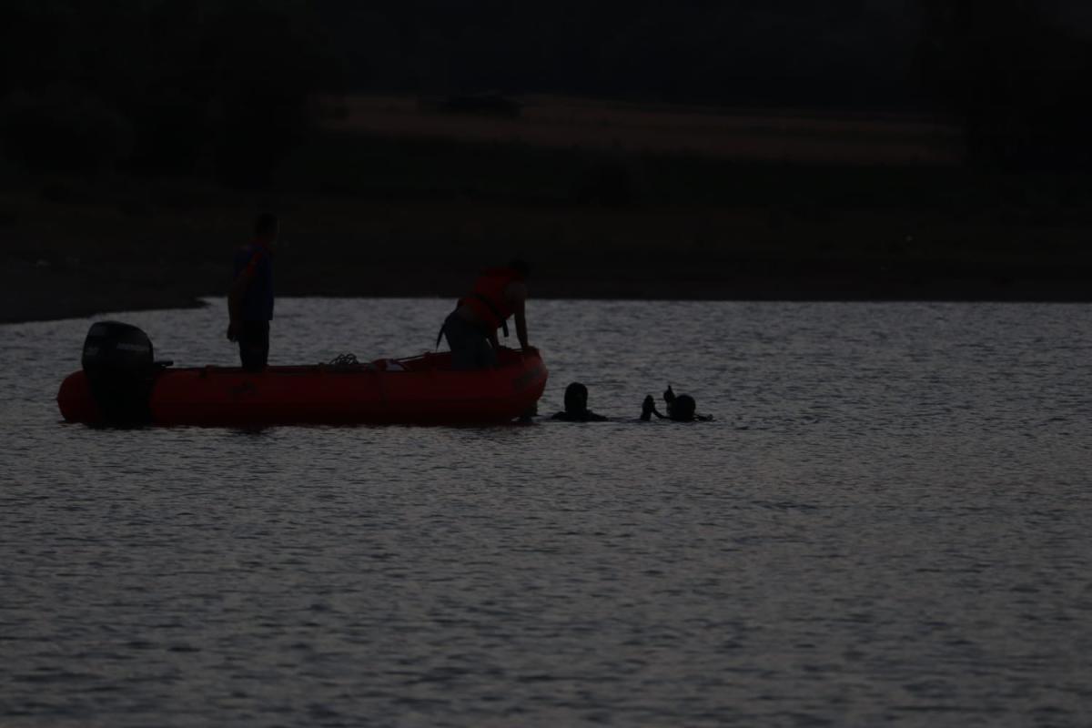Çorum'da gölete giren genç kayboldu